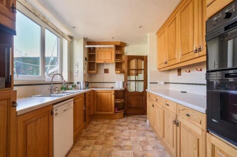 Kitchen.jpg