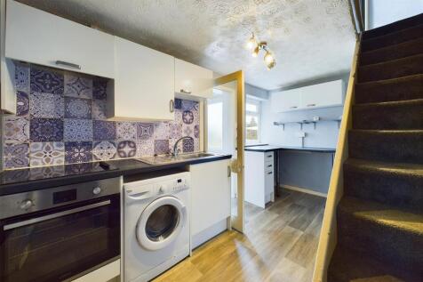 4 Alma Cottages, South Liberty Lane, Bedminster, B