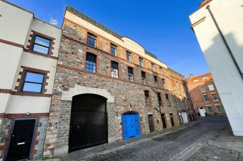 Flat 9, 3 Norfolk Heights, Norfolk Avenue, St Paul