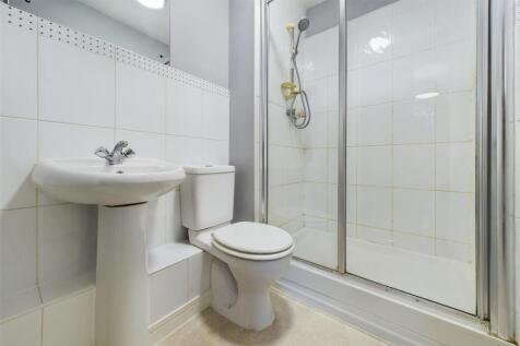 Flat 9, 3 Norfolk Heights, Norfolk Avenue, St Paul