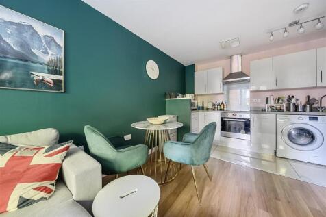Dining area.jpg