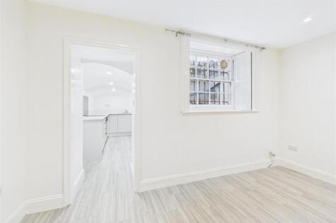 33 Pembroke Road, Clifton, Bristol BS8 3BE | Freeh