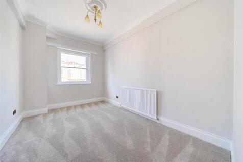 Bedroom 2.jpg