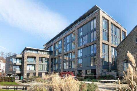 Apartment 15 New Retort House-external.jpg