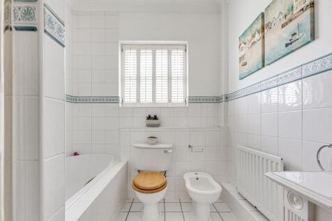 Bathroom 3