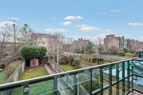 Rear Balcony