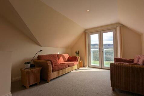 attic room.jpg
