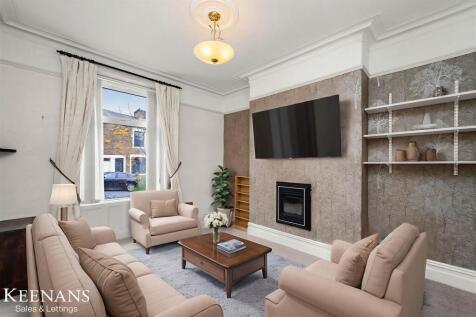 DSC05498 - Living Room - Standard - 7.jpg