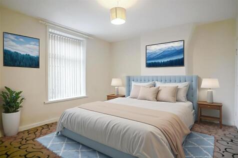 8 - Bedroom - Standard - 1.jpg