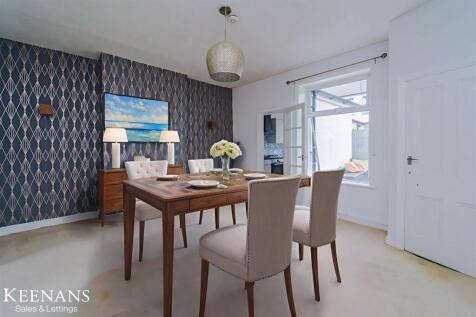 DSC01386 - Dining Room - Standard - 6.jpg