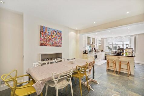 Dining/Kitchen