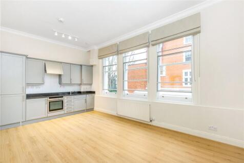Living Room/Kitchen