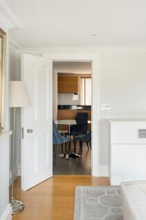 property in Kings Road, 
Chelsea, SW3