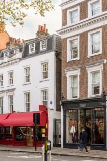 property in Kings Road, 
Chelsea, SW3