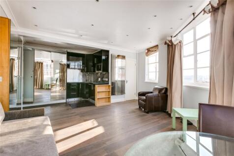 Studio Room