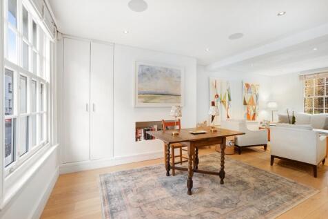 property in First Street, 
Chelsea, SW3