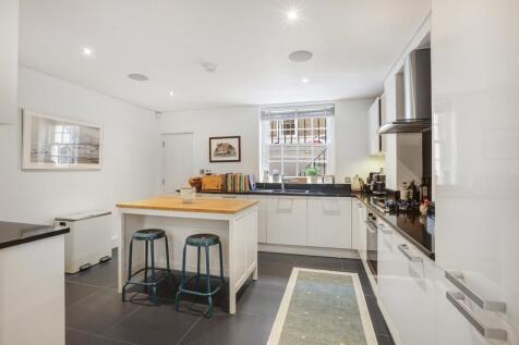 property in First Street, 
Chelsea, SW3