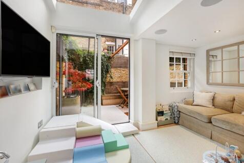 property in First Street, 
Chelsea, SW3