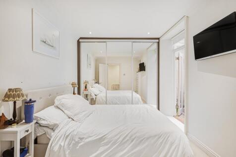 property in Finborough Road, 
Chelsea Village, SW10