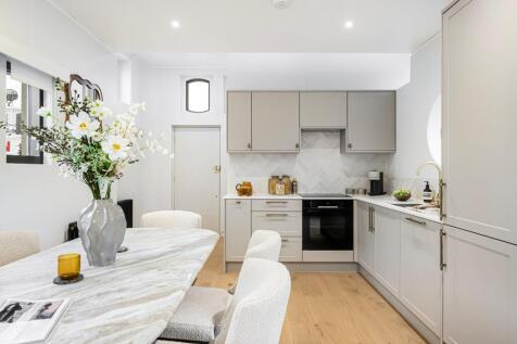 property in Cadogan Pier, 
Chelsea Embankment, SW3