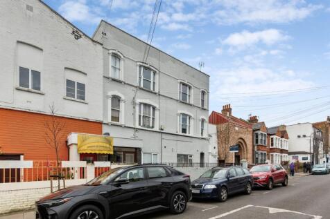 Devonport Road