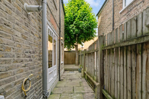 Adelaide Grove