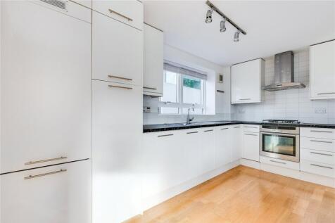 Kew Bridge Court