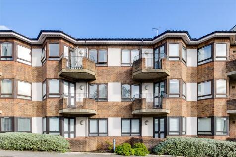 Kew Bridge Court