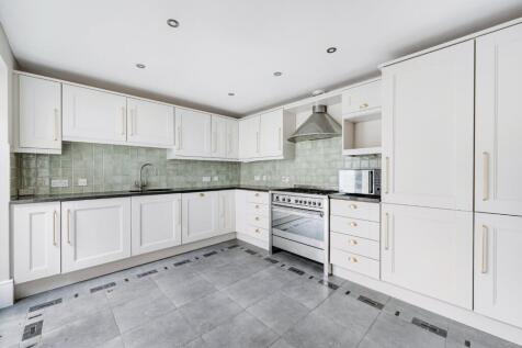 Heathfield Gardens