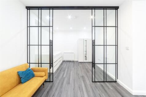 Reception Bedroom