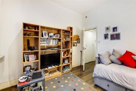 Reception Bedroom