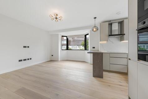 Reception/Kitchen