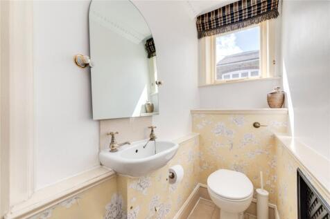 Guest Cloakroom
