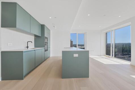 Reception/Kitchen