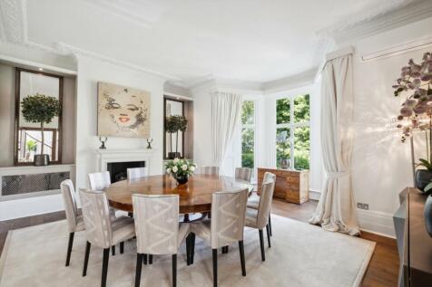 property in Addison Road, 
High Street Kensington, W14