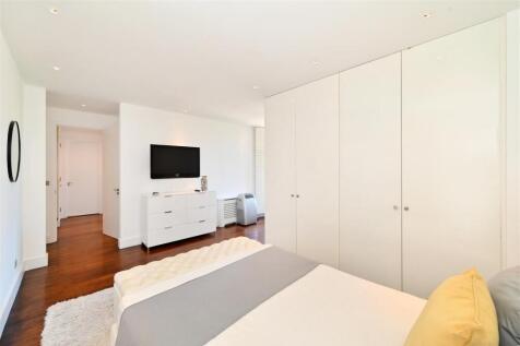 property in Oakwood Court, 
Holland Park, W14