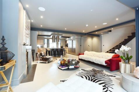 property in Pembroke Gardens, 
Kensington, W8