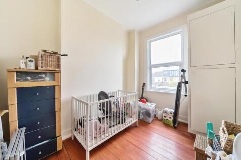 Bedroom4.jpg