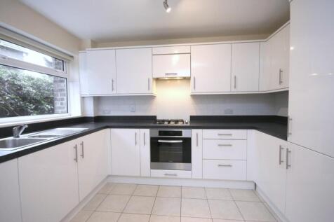 Kitchen1.jpg