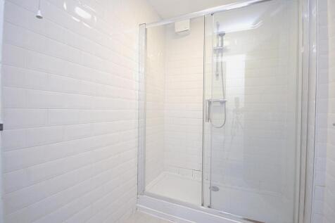 Shower room.jpg