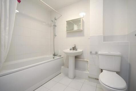 Bathroom.jpg