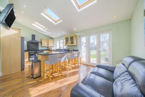 Kitchen Breakfast Room.jpg