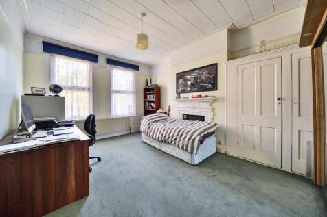 Bedroom 3.jpg