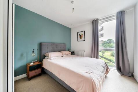 Bedroom1.jpg