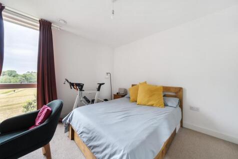 Bedroom2.jpg