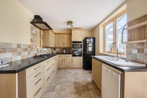 Kitchen.jpg