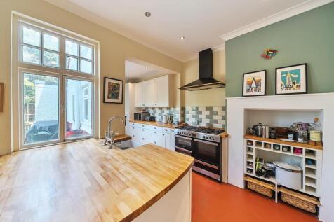 Kitchen.jpg