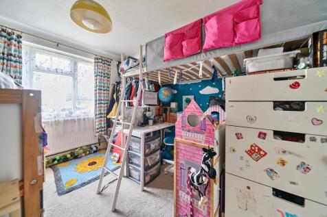 Bedroom 2.jpg