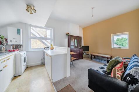 Kitchen Reception3.jpg