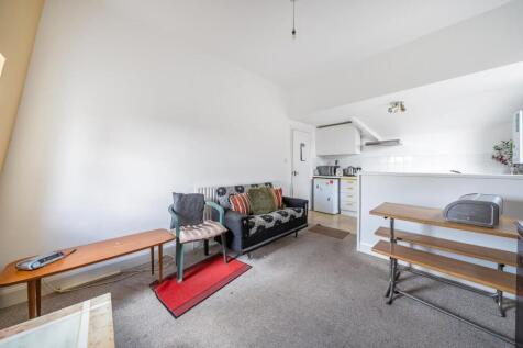Kitchen Reception.jpg